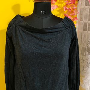 Black Flawless Top With Shimer