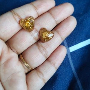 Resin Sparkle Heart Stu Earrings