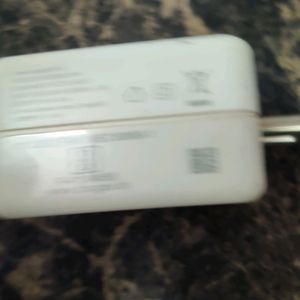 OnePlus Warp 30 Charger