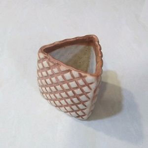 Pineapple Pattern Pot