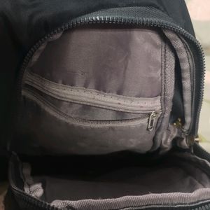 Am Selling My Front Or Backpack