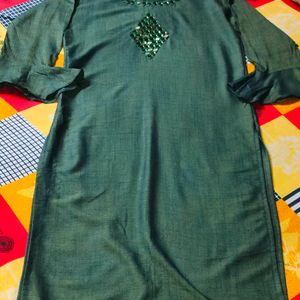 Straight Kurti Ruffle Sleeves Mirror Work