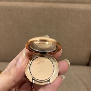 Charlotte Tilbury Flawless Finish Compact