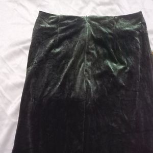 Sap Green Velvet Long Skirt