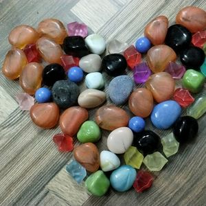 Cute Glossy Marbles For Aquarium/Fishtank