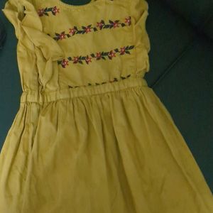 Frock For 2-3 Years Old.