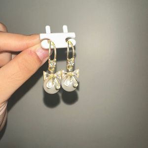 Moonlit Glow Earrings