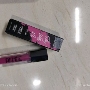 Renee Cosmetics Stay With Me Matte Lipstick