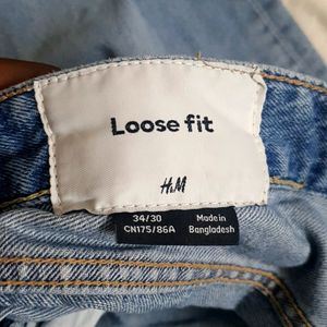 HandM Loose Fit Jeans