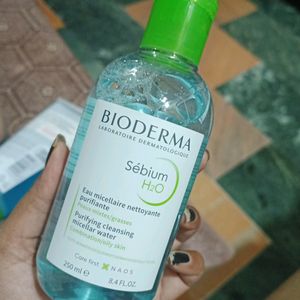 Bioderma Sebium H20 !