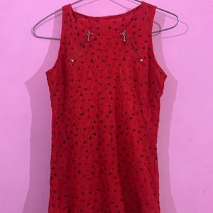 red hearts top