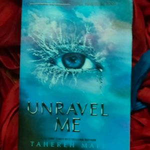 UNUSED: Unravel Me Book {NEW} (Flat ₹30 Off)