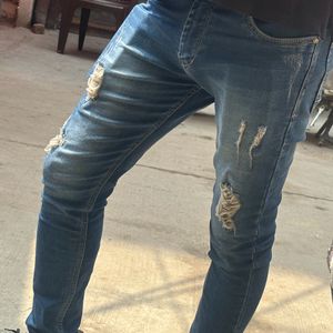 Men Ripped Jeans New Without Tag