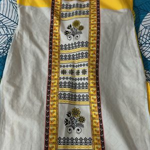 Women Printed Yellow Kurti