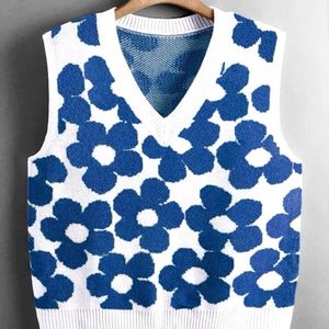 Flower Woollen Top