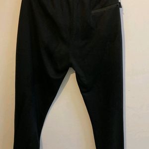 ZUDIO Men's Elastic Waist Jogger With Pockets.