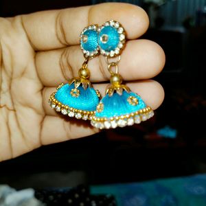 Women Earing