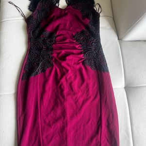 ExtremelyBeautiful Lipsy London Maroon Dress