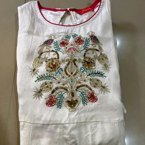 white kurti