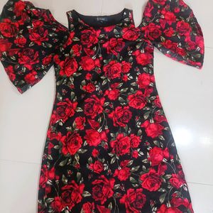 30 To 32 Bust Size Dress Very Good Condition