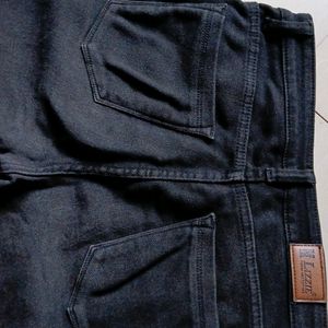 Women Black Slim Fit High Rise Jeans