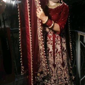 Heavy Dapka Hand Work Maroon Velve Bridal Lehnga