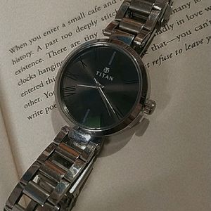 ORIGINAL TITAN WATCH