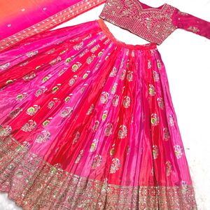 Sequence Lehnga