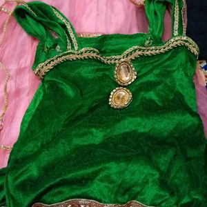 Girls Lehnga