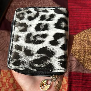 Wallet Black & White