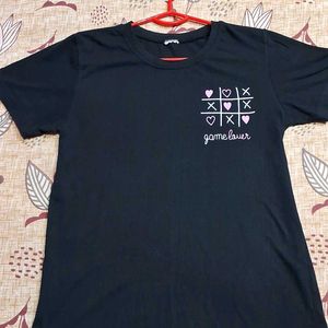 Women Round Neck Cotton Black Tshirt