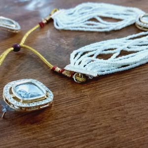 Beautiful Necklaces Set