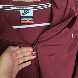 Nike Dupe Windcheater