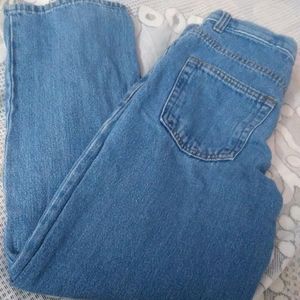 (Set Of 2) Straight Fit Jeans + Top