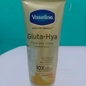 Vaseline Gluta-Hya Serum-In-Lotion