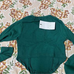 zara seagreen crop top