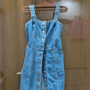 denim min dungaree dress