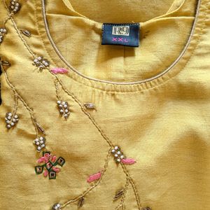 Cotton Silk Kurta With Light Jardoshi Work