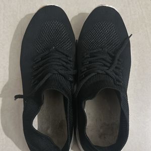 Black Shoes