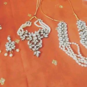 Jewellery Set(Mangtika, Earrings,Choker,Long Haar)