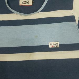 boys blue and white t shirt