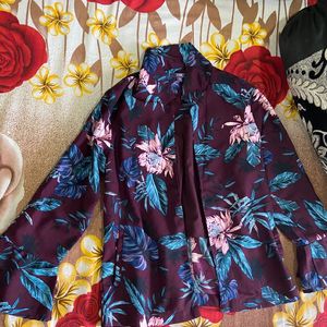 Florat Printed Shrug