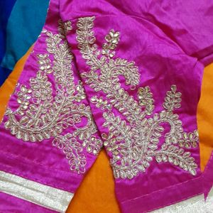 Plain Saree With Shimmering Border And Work Blouse