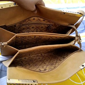 Women Handbag ,  4 Compartments , Totally New Unus