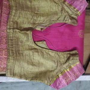 Beautiful Pink Color Saree With Stitched Blouse.