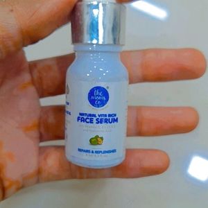 The Moms Co. Face Serum