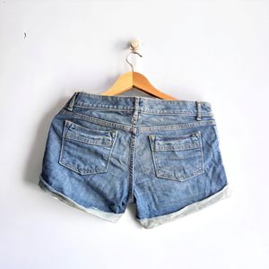 Gap Brand Shorts For Women