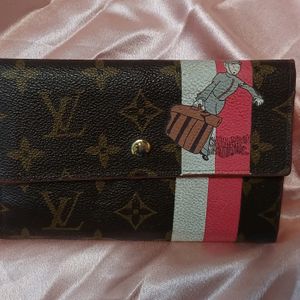 Authentic LOUIS VUITTON