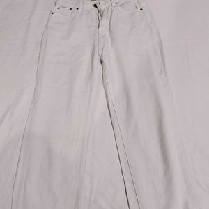 Off White Straight Jeans