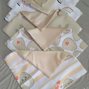 New Multi Dizine 5  Coushion Cover And 2 Pillows